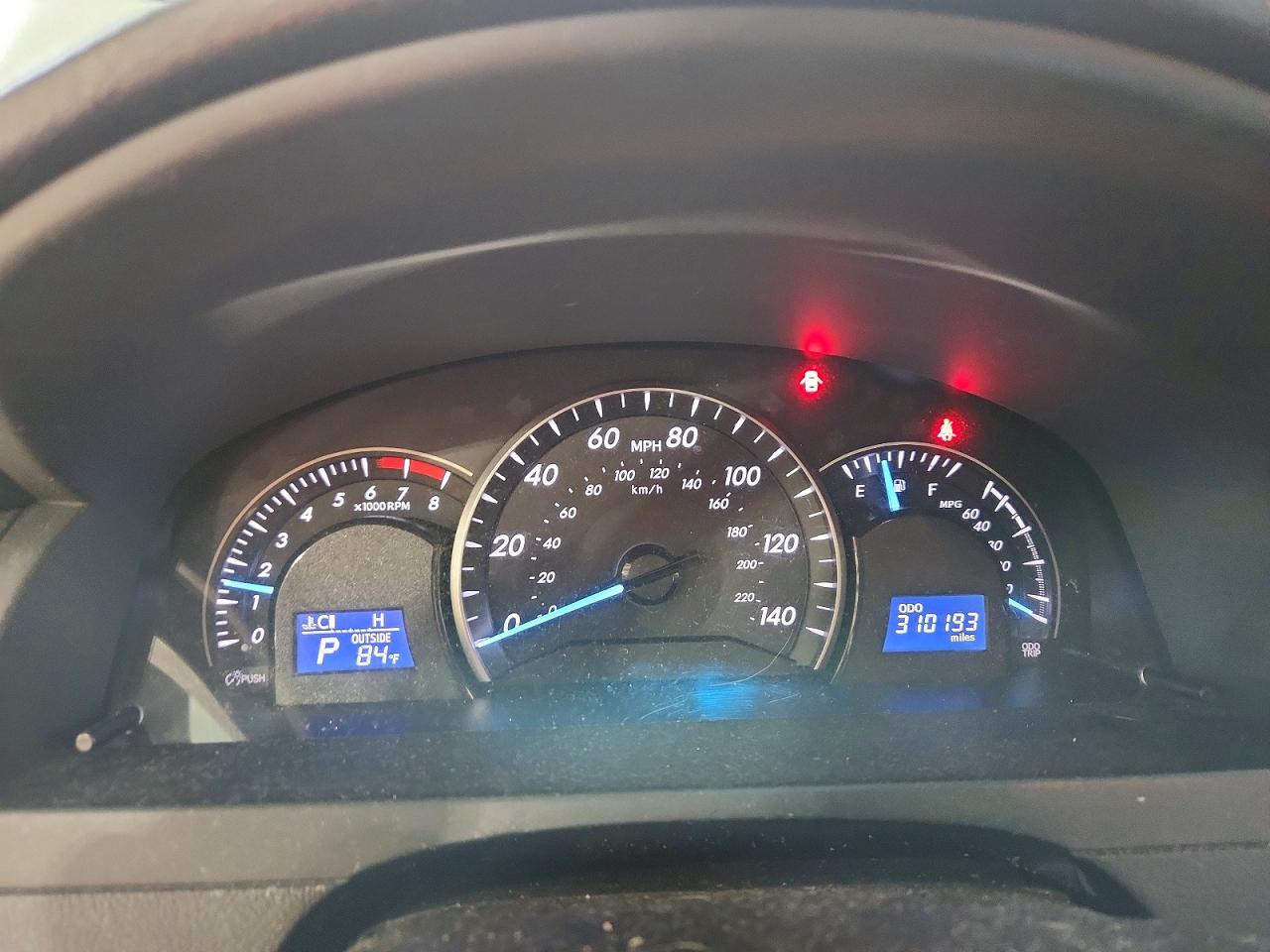 2012 TOYOTA CAMRY