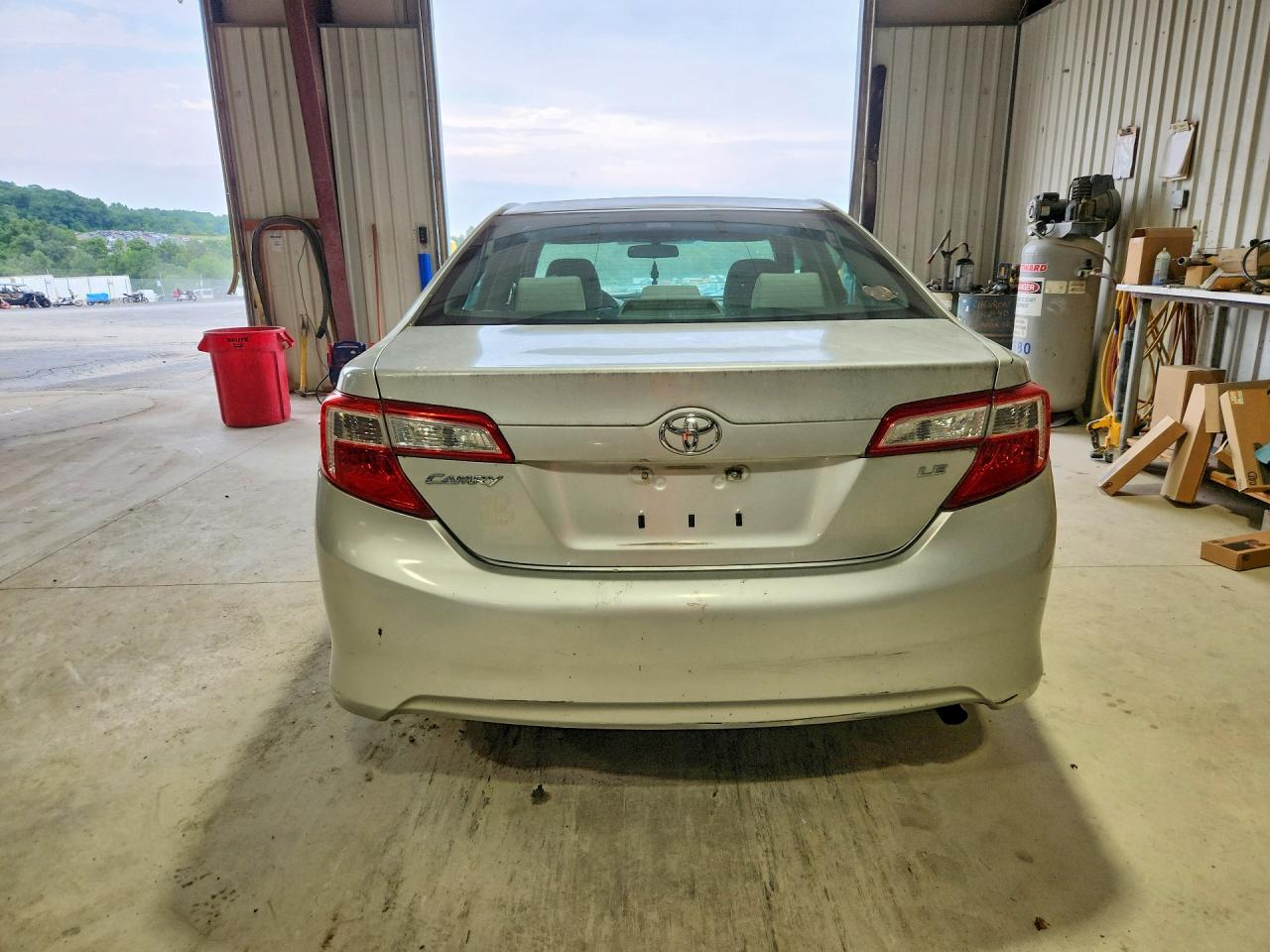 2012 TOYOTA CAMRY