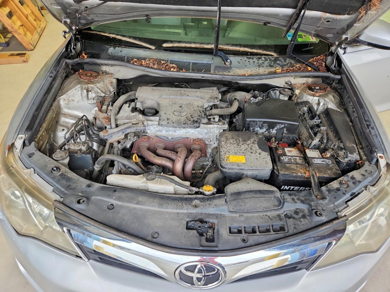 2012 TOYOTA CAMRY