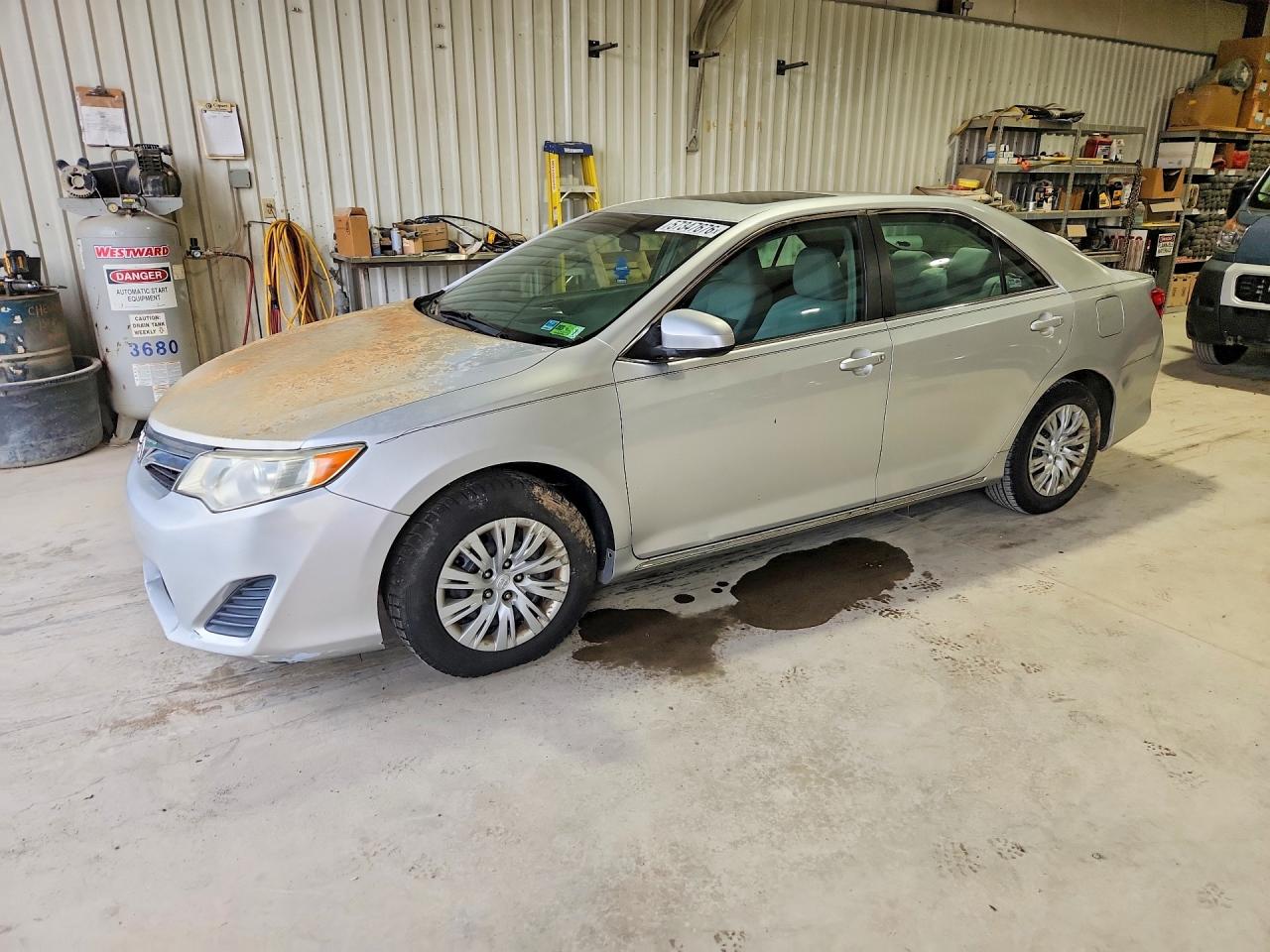 2012 TOYOTA CAMRY