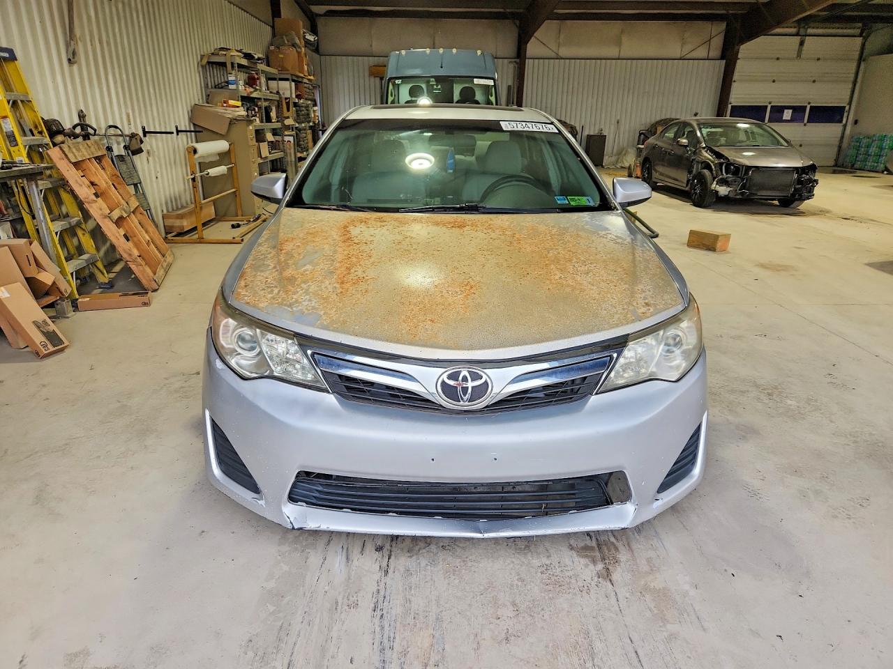 2012 TOYOTA CAMRY