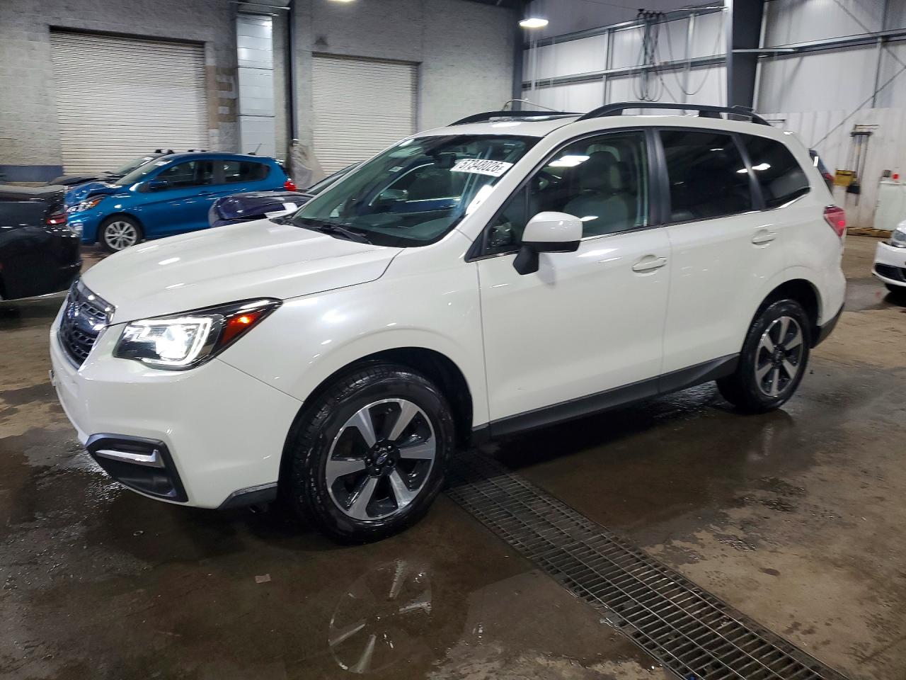 2017 SUBARU FORESTER