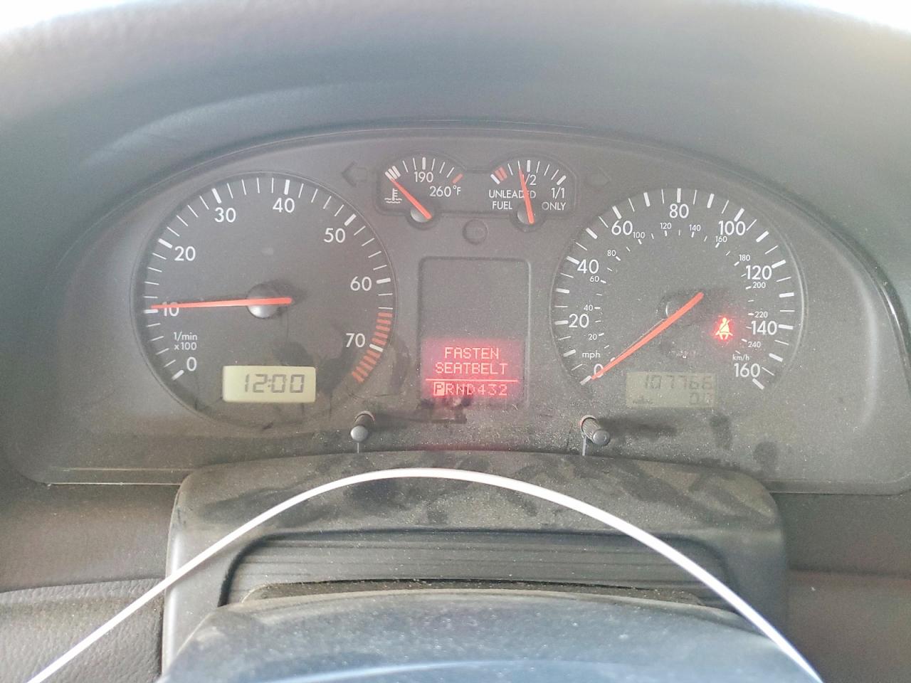 2000 VOLKSWAGEN PASSAT