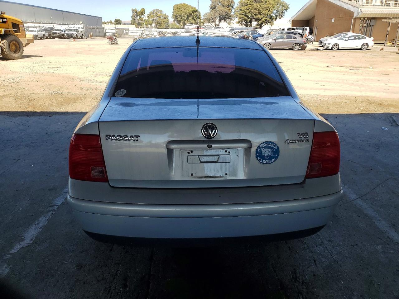 2000 VOLKSWAGEN PASSAT