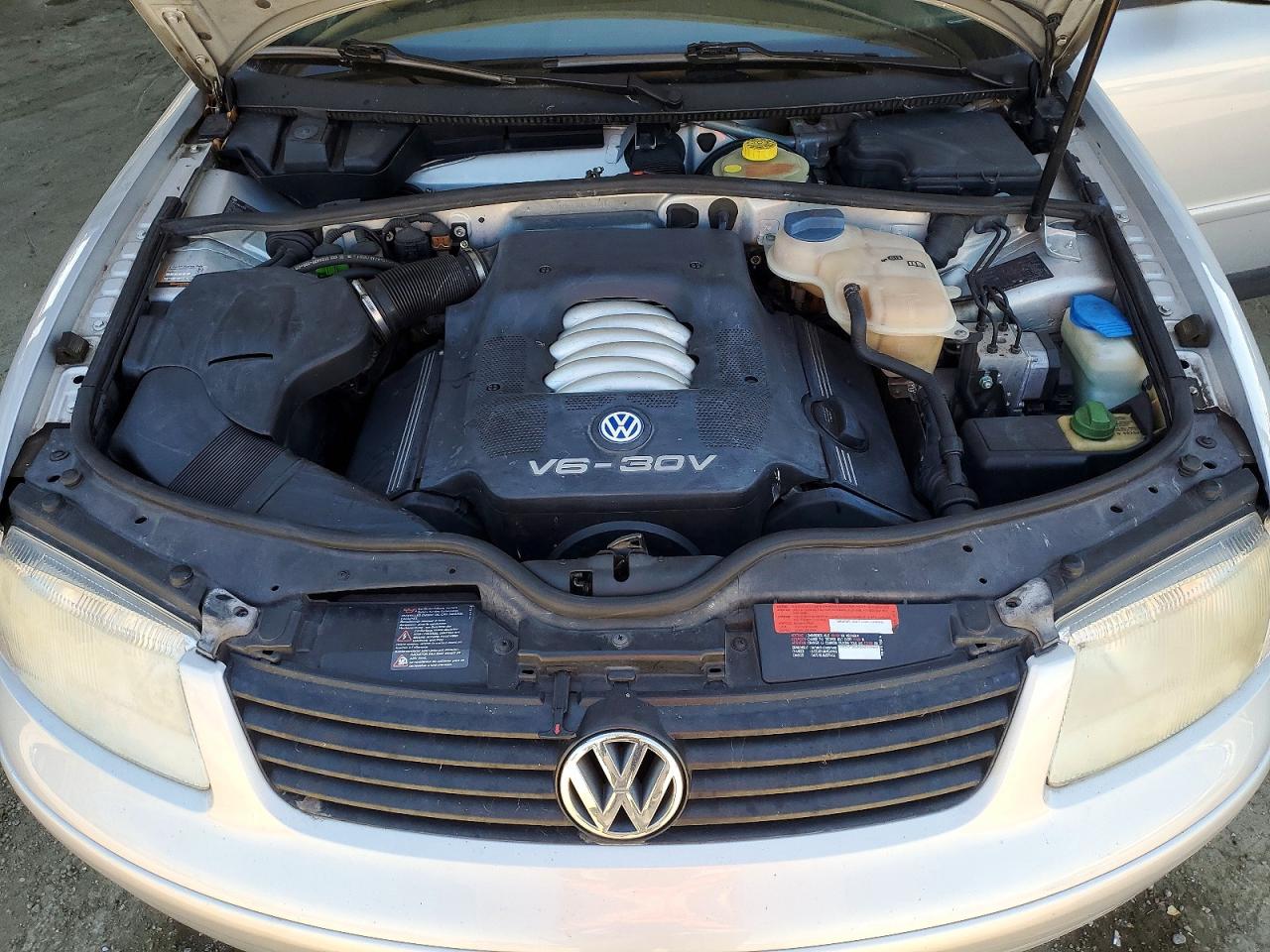 2000 VOLKSWAGEN PASSAT
