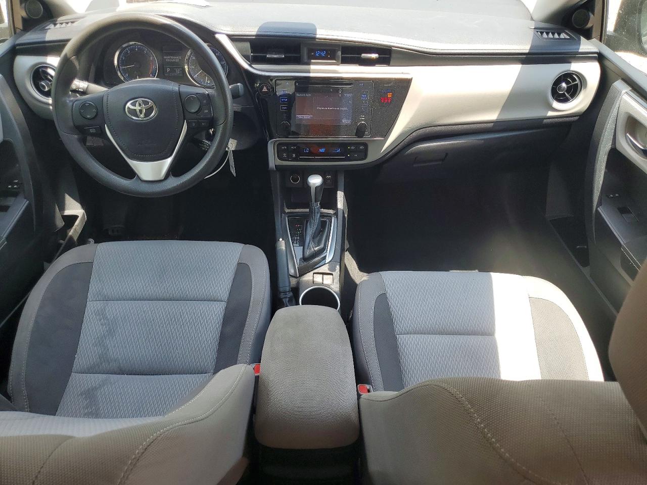 2019 TOYOTA COROLLA