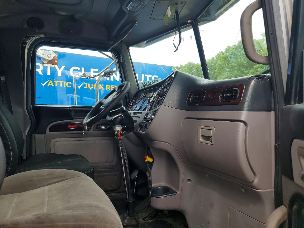2015 PETERBILT ALL OTHER