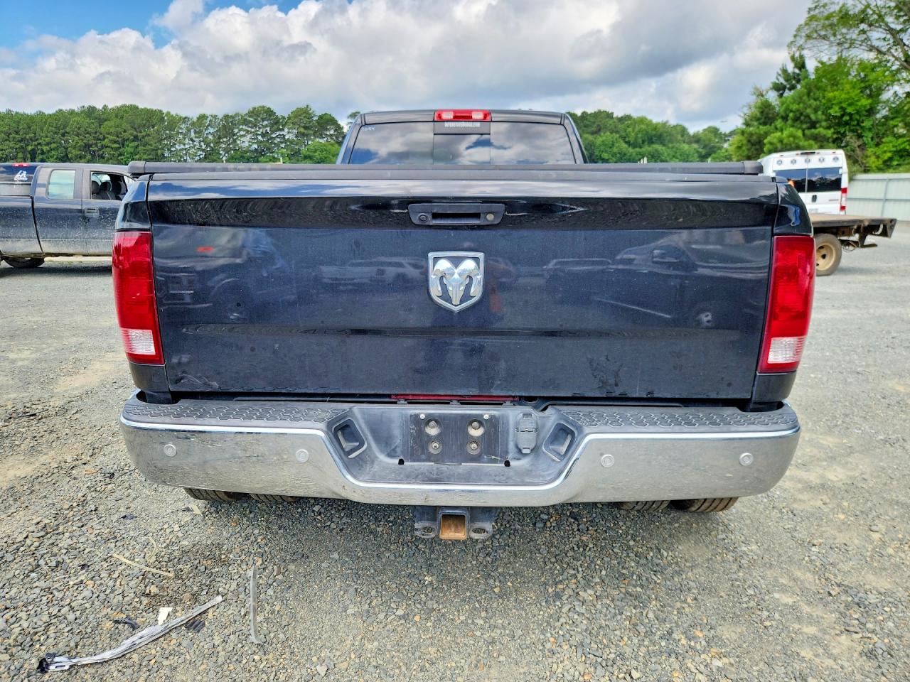 2017 RAM 3500 SLT