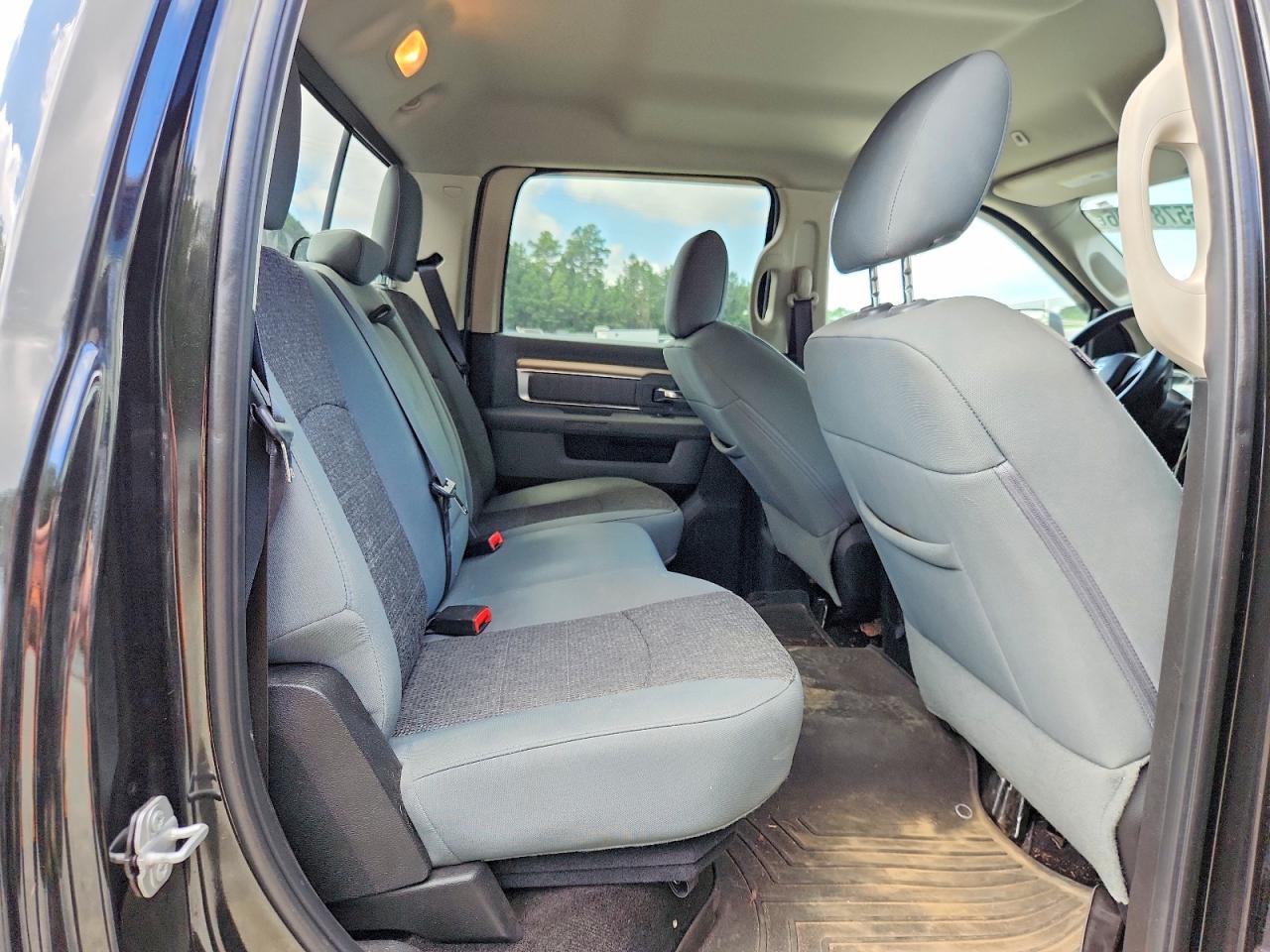 2017 RAM 3500 SLT