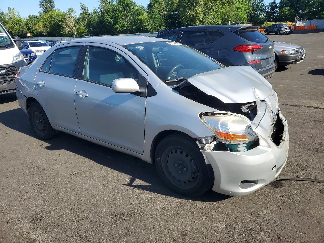 2010 TOYOTA YARIS