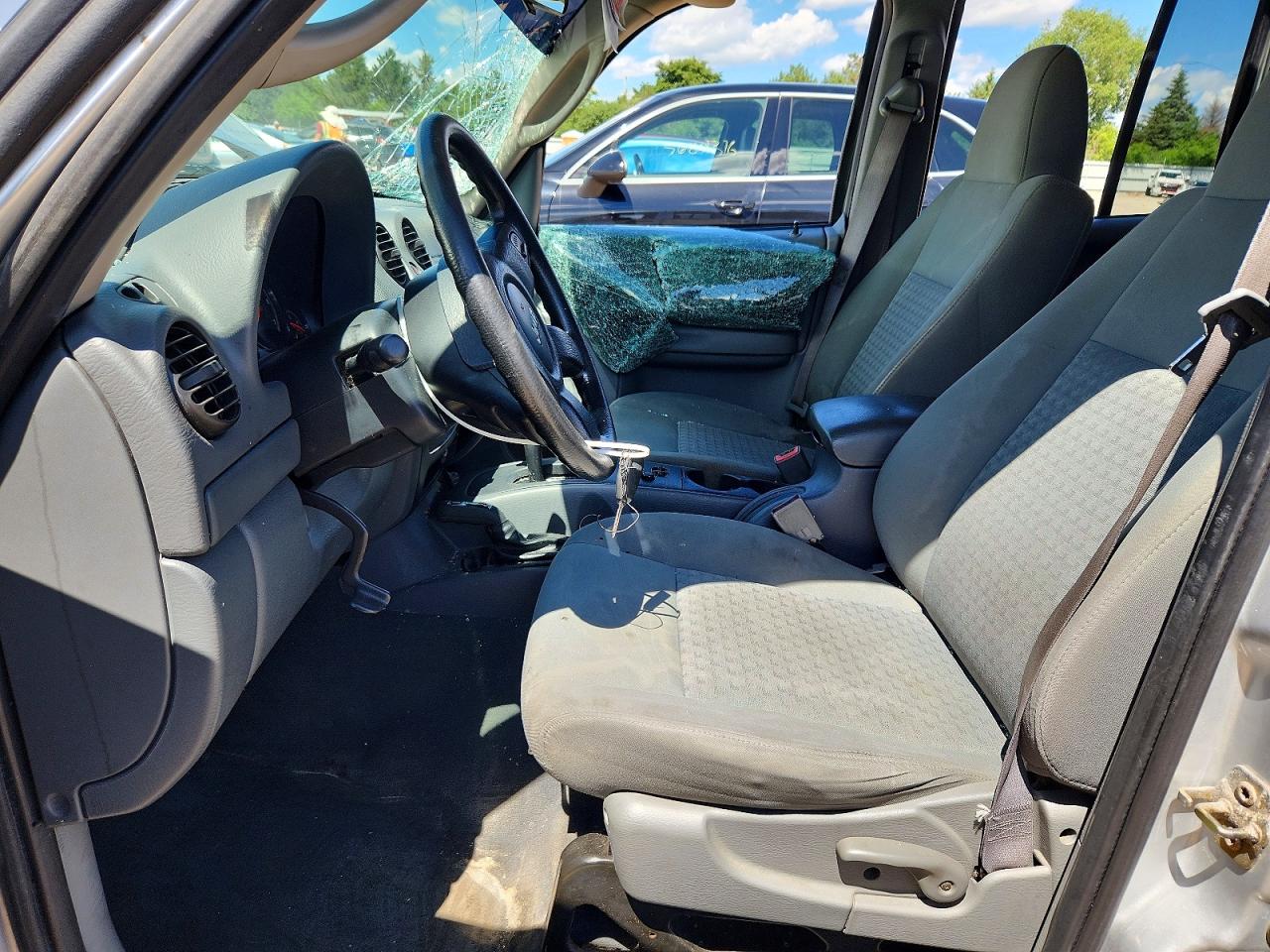 2006 JEEP LIBERTY