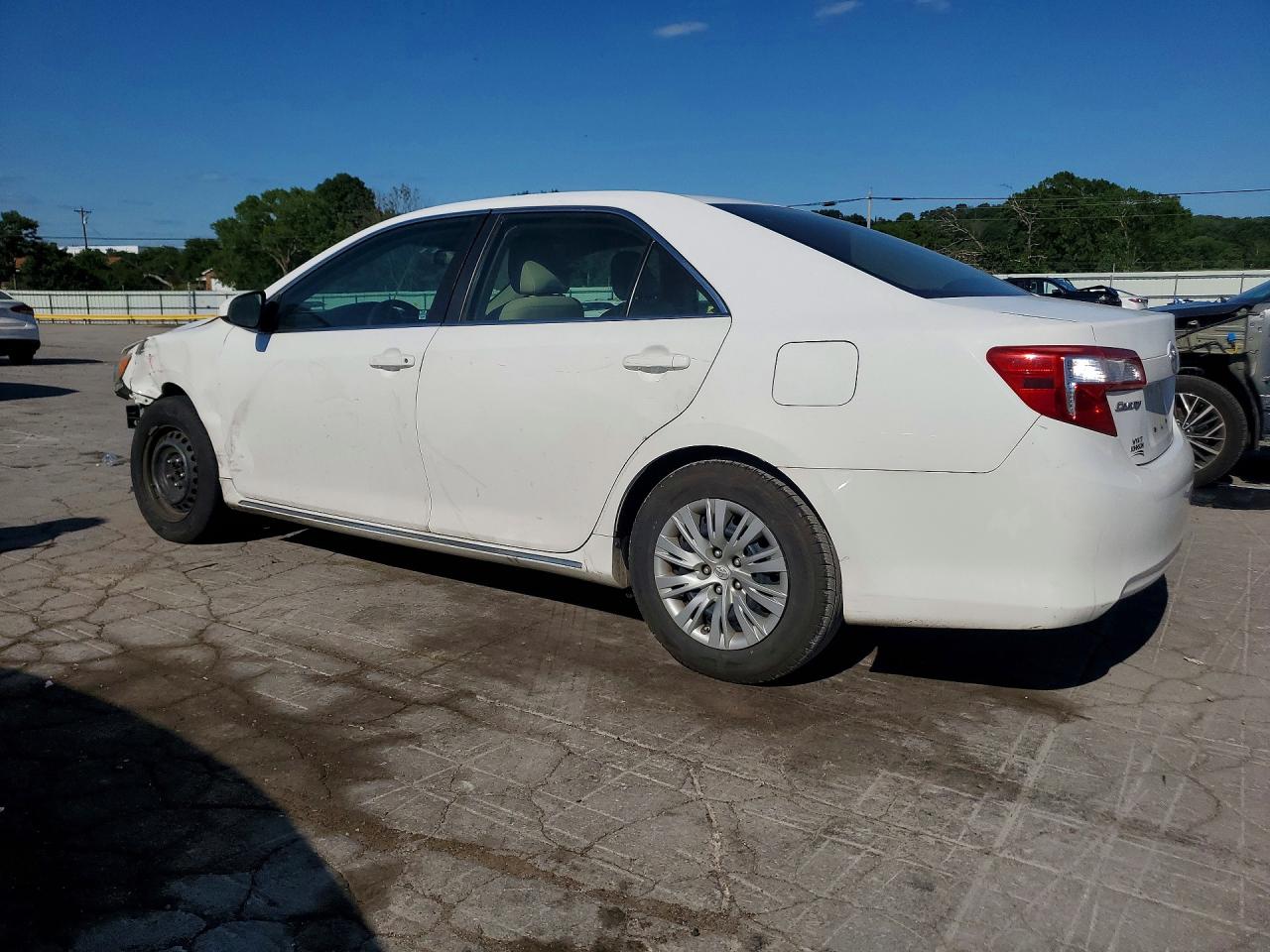 2013 TOYOTA CAMRY