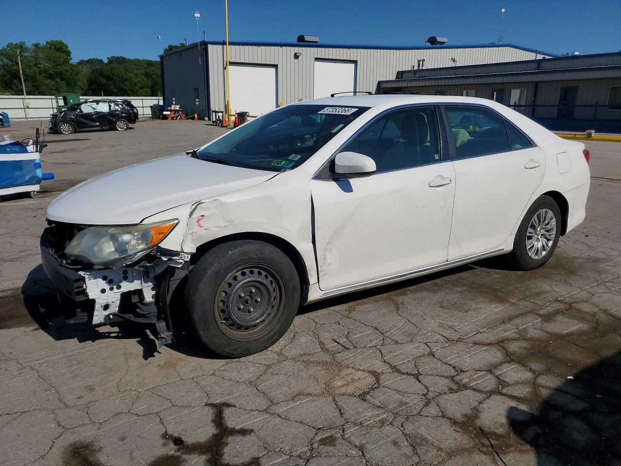 2013 TOYOTA CAMRY