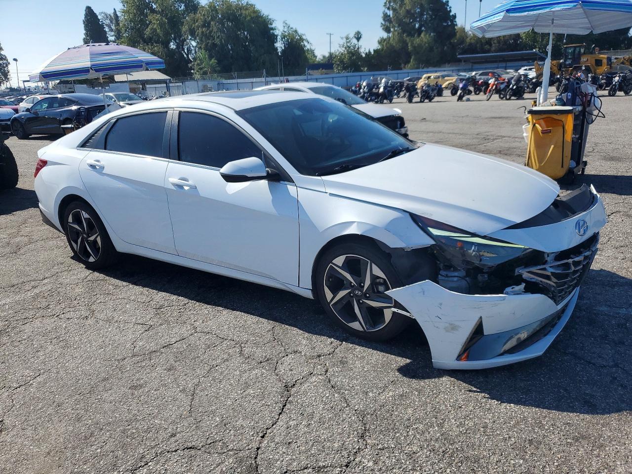 2021 HYUNDAI ELANTRA