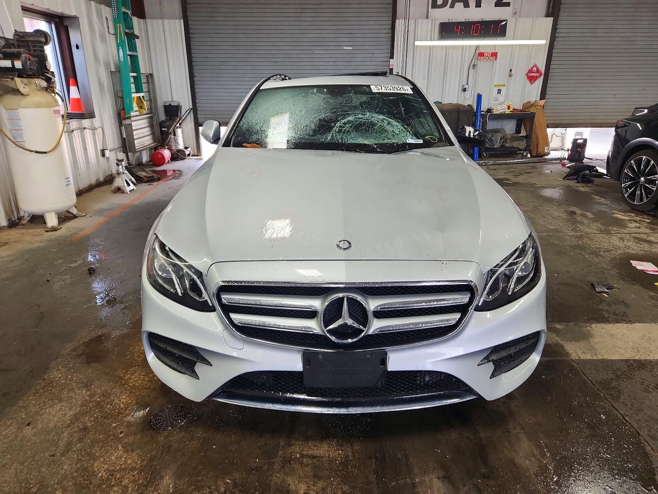 2017 MERCEDES-BENZ E-CLASS