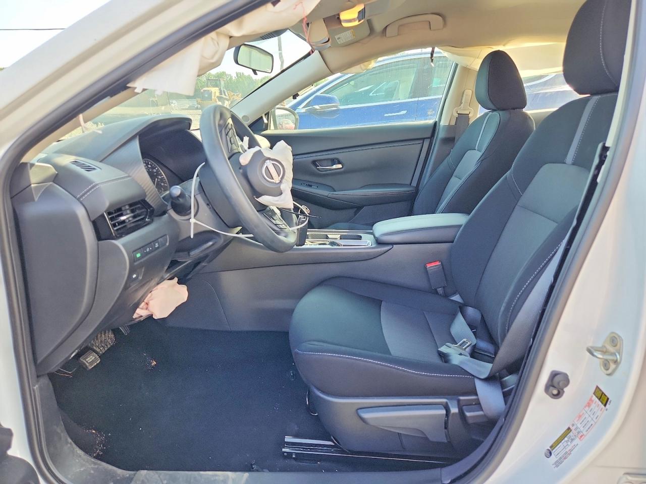 2024 NISSAN SENTRA
