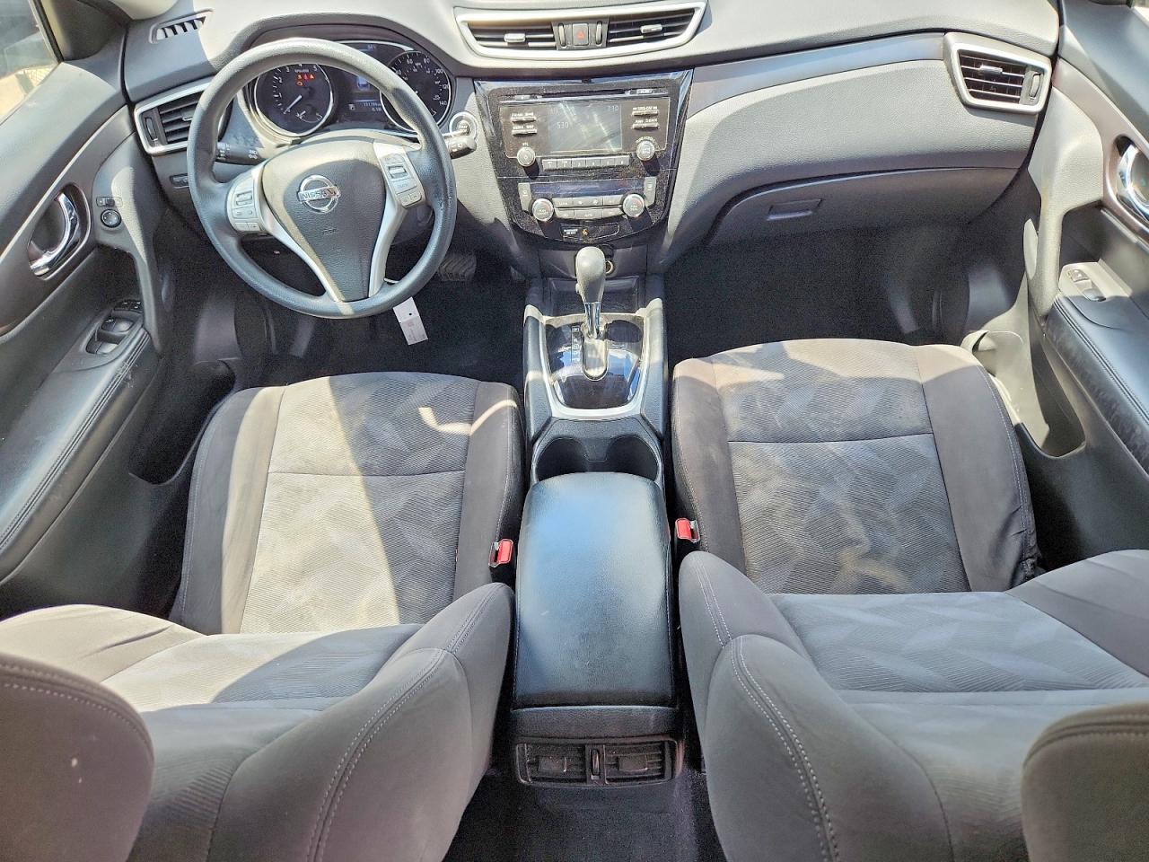 2016 NISSAN ROGUE