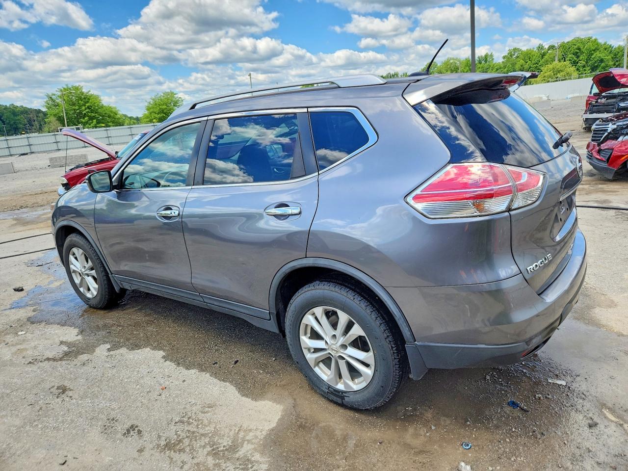 2016 NISSAN ROGUE