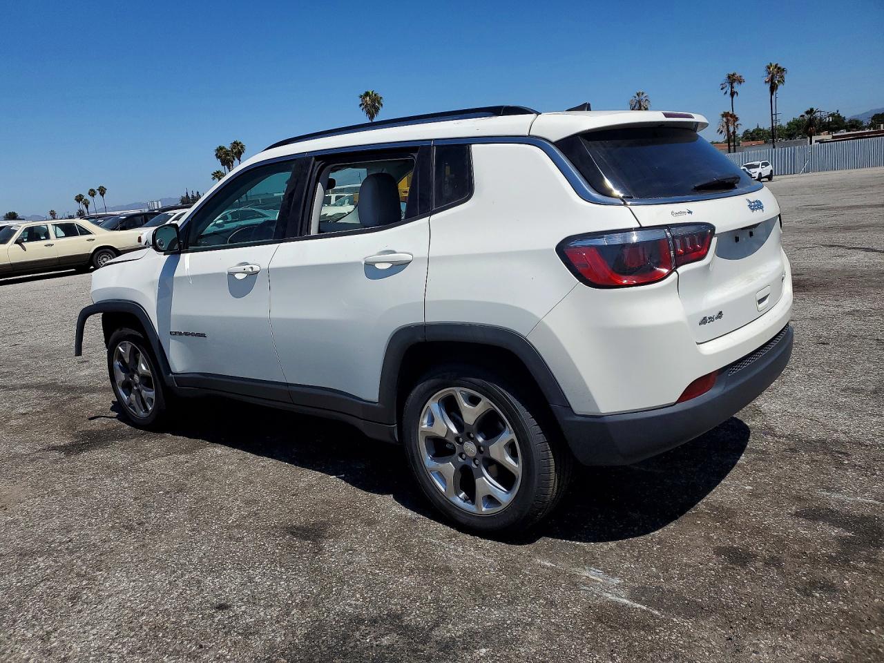 2020 JEEP COMPASS
