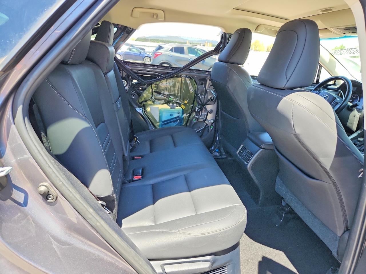 2017 LEXUS NX