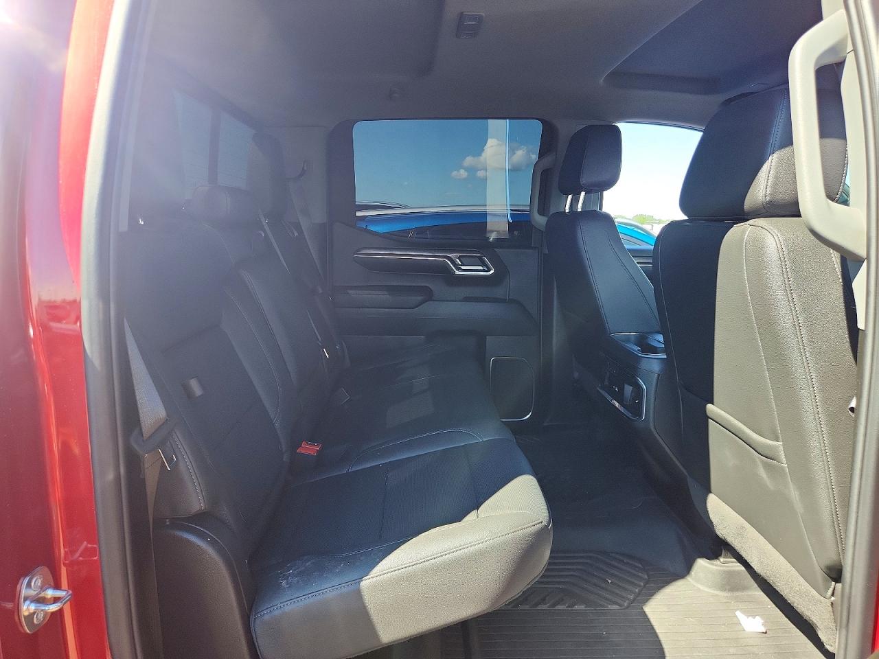 2024 CHEVROLET SILVERADO