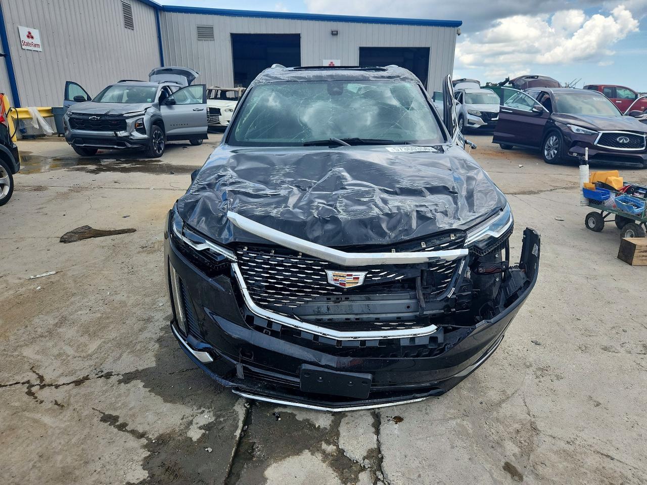 2022 CADILLAC XT6