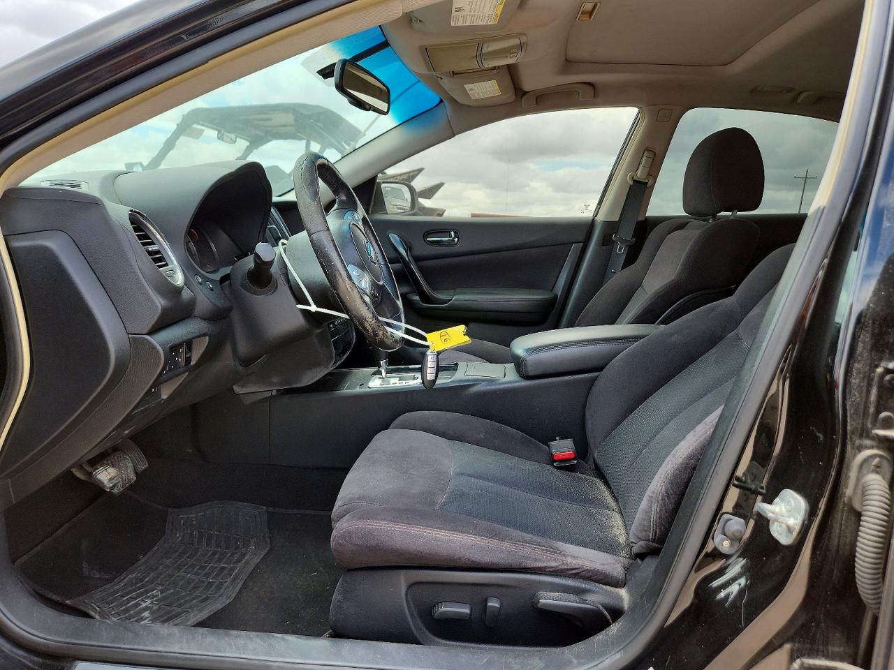 2011 NISSAN MAXIMA