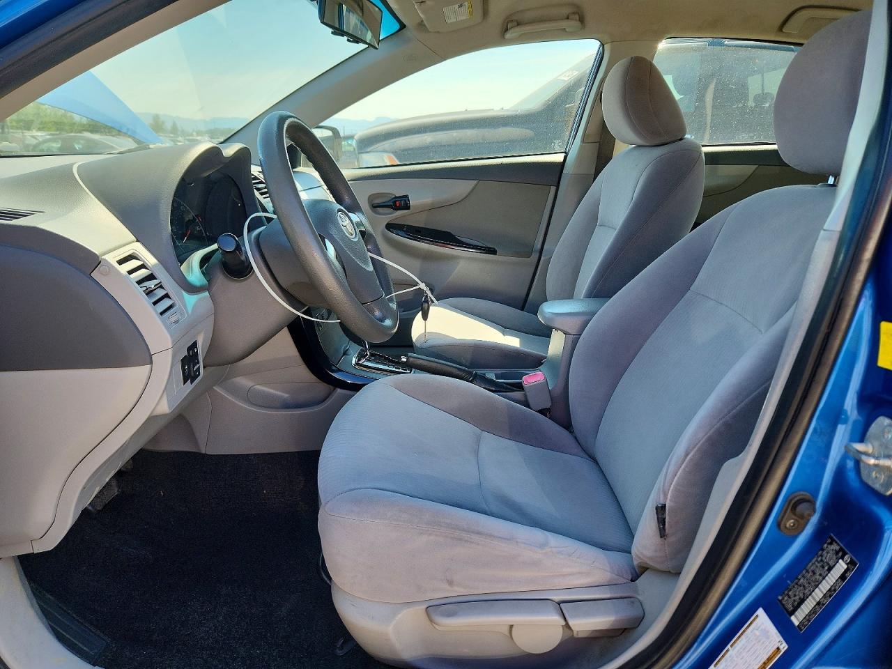 2010 TOYOTA COROLLA