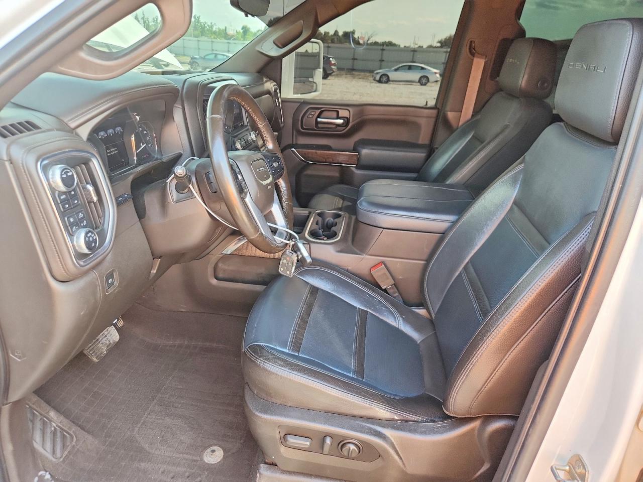2020 GMC SIERRA