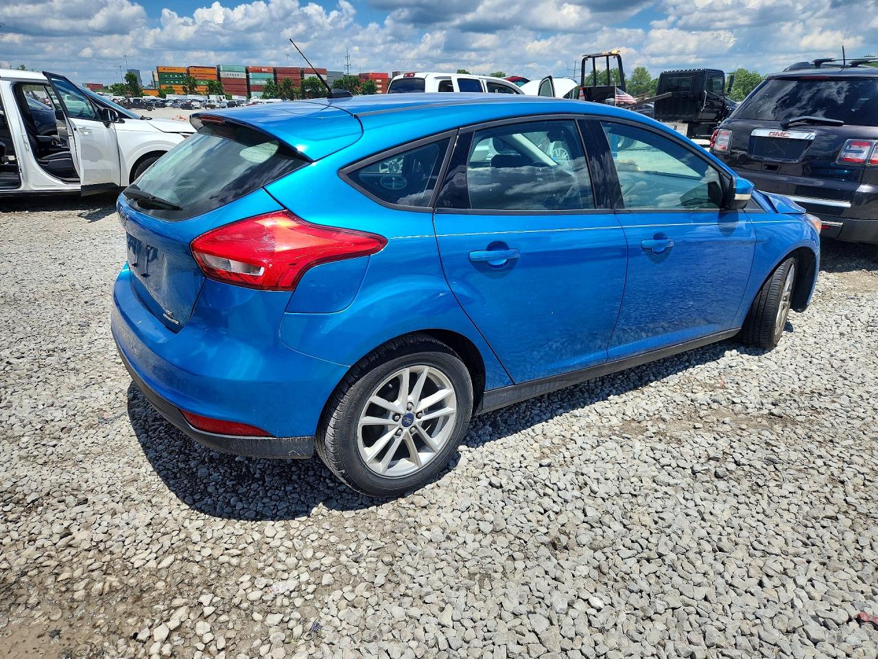 2016 FORD FOCUS