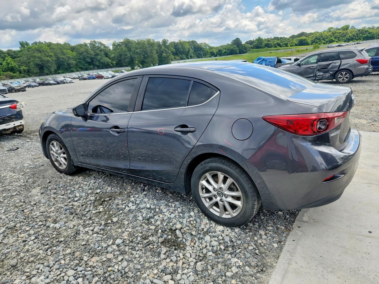 2016 MAZDA 3