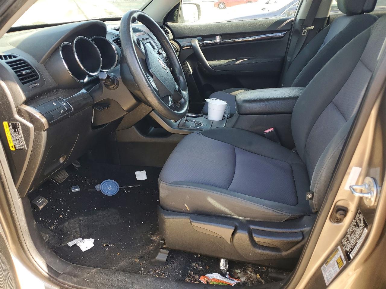 2013 KIA SORENTO