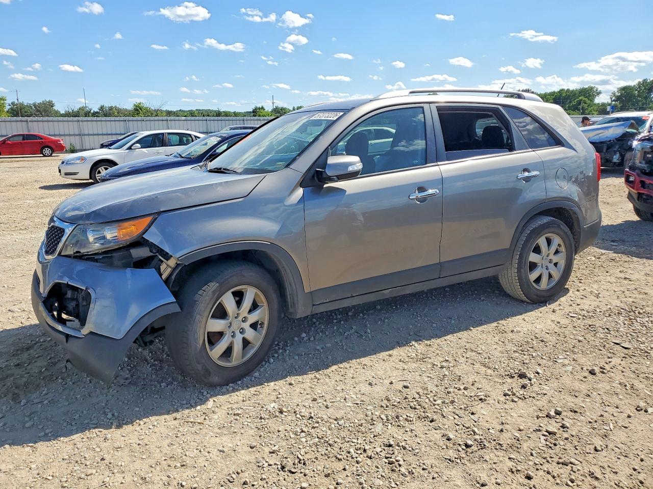 2013 KIA SORENTO