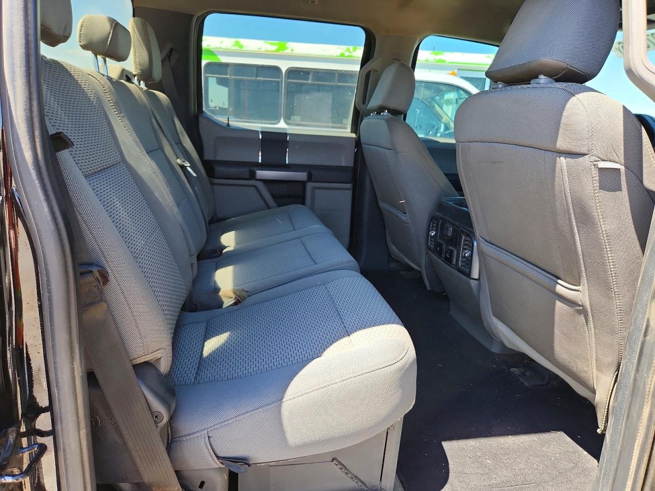 2022 FORD F550