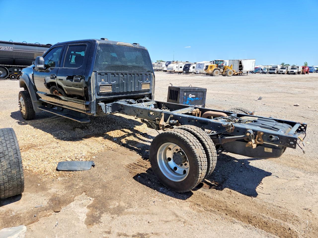2022 FORD F550