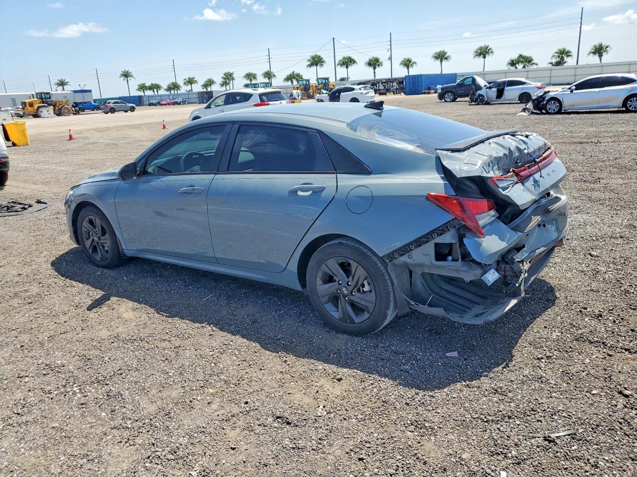 2023 HYUNDAI ELANTRA