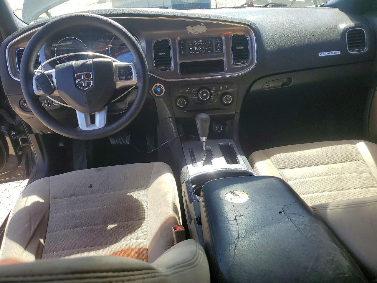 2011 DODGE CHARGER