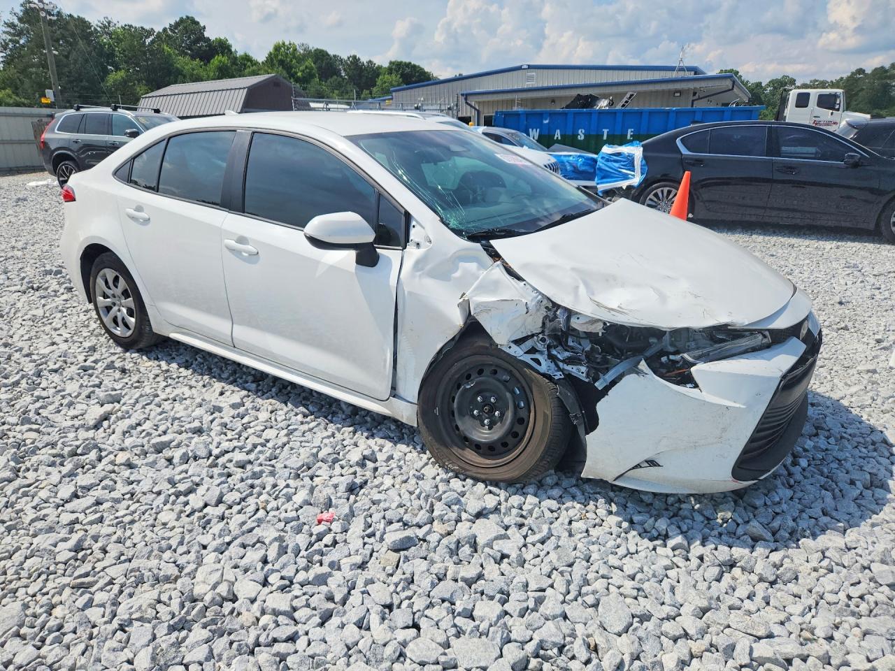2024 TOYOTA COROLLA