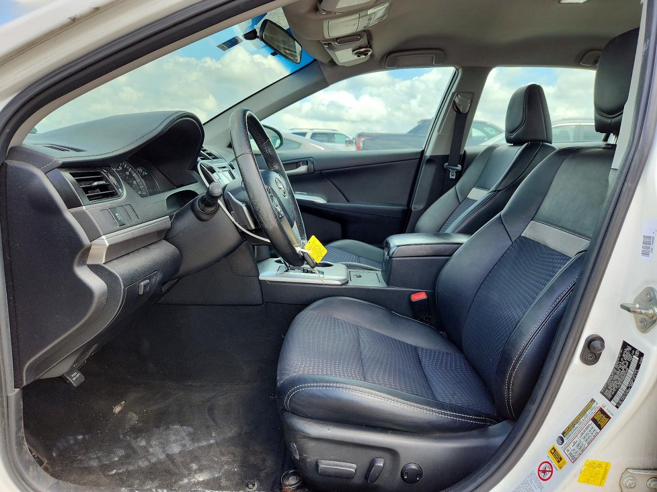 2013 TOYOTA CAMRY