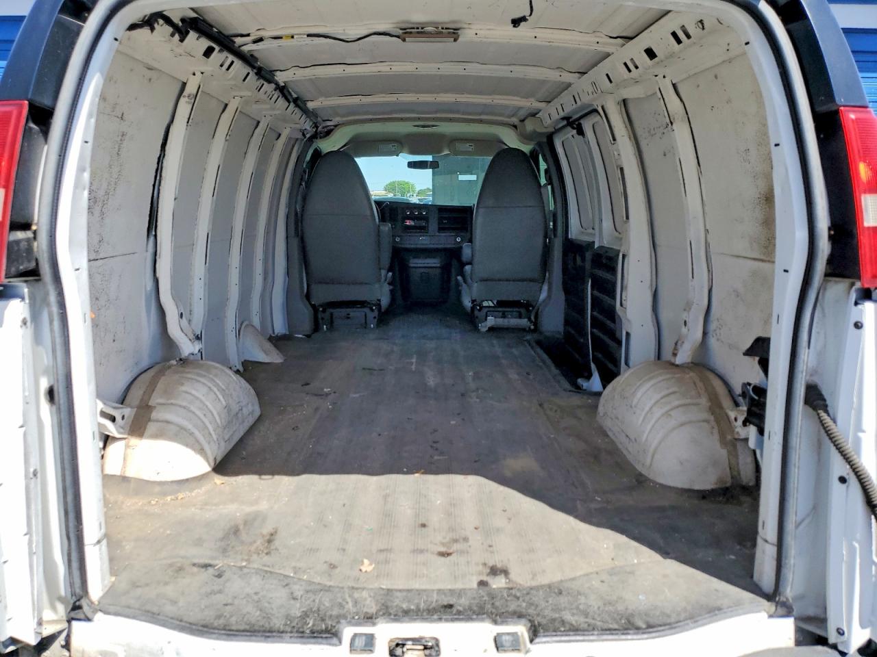 2014 CHEVROLET EXPRESS