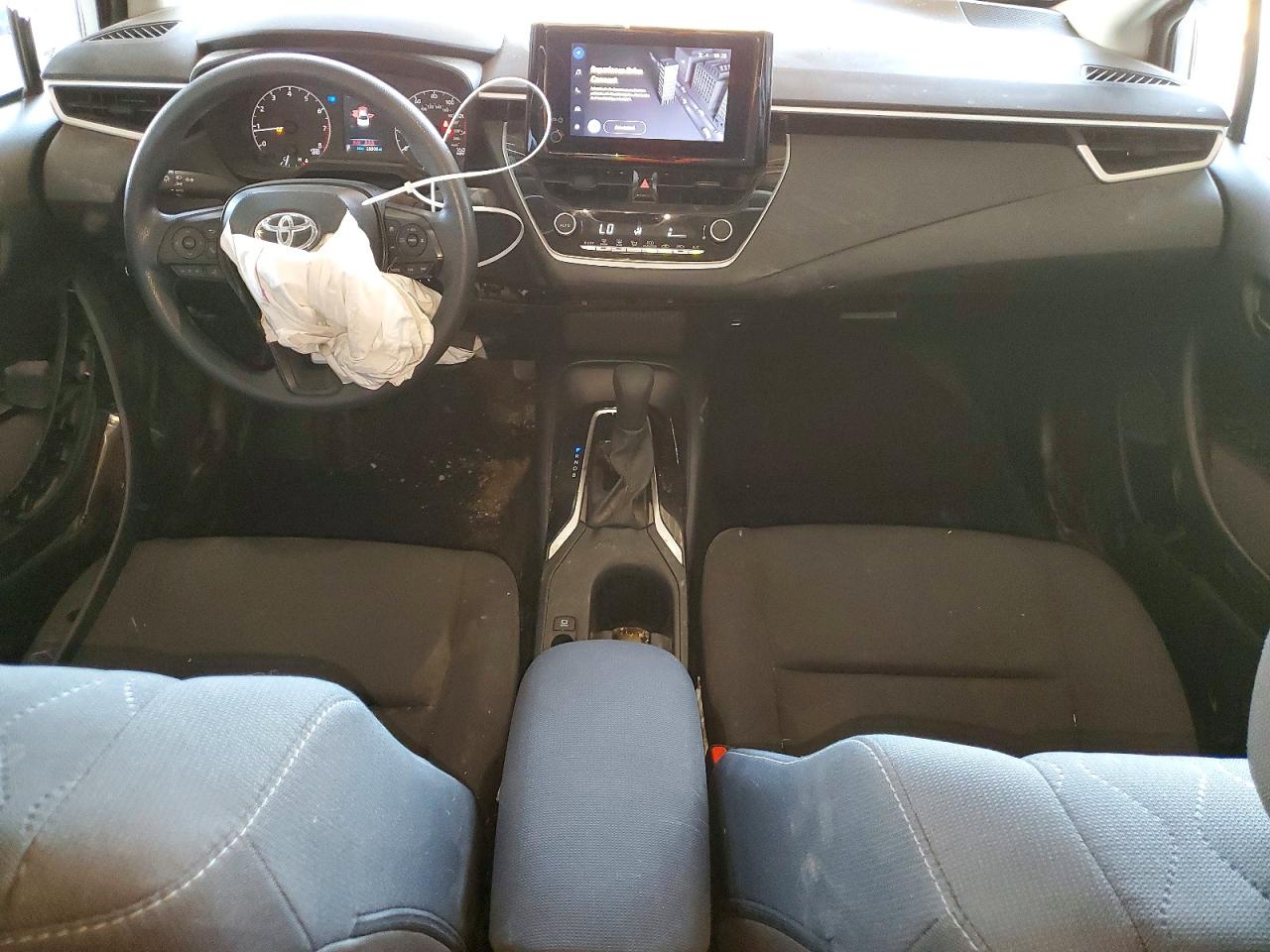 2025 TOYOTA COROLLA