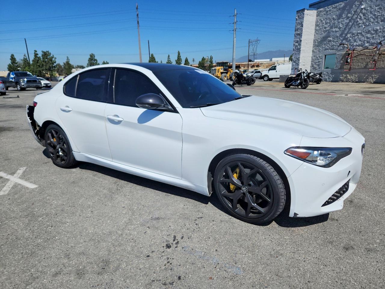2021 ALFA ROMEO GIULIA