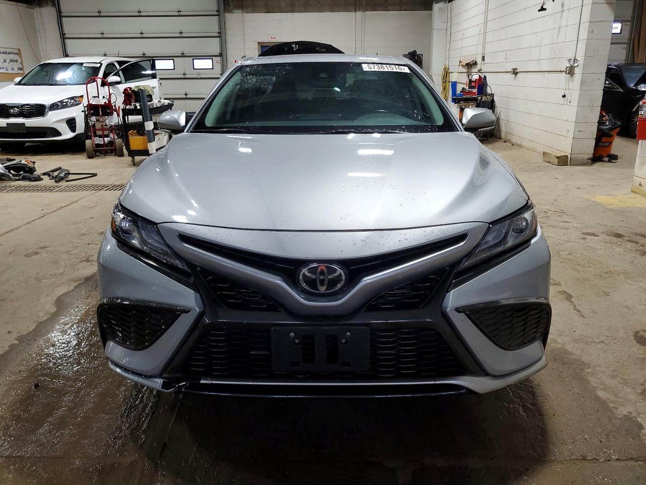 2023 TOYOTA CAMRY