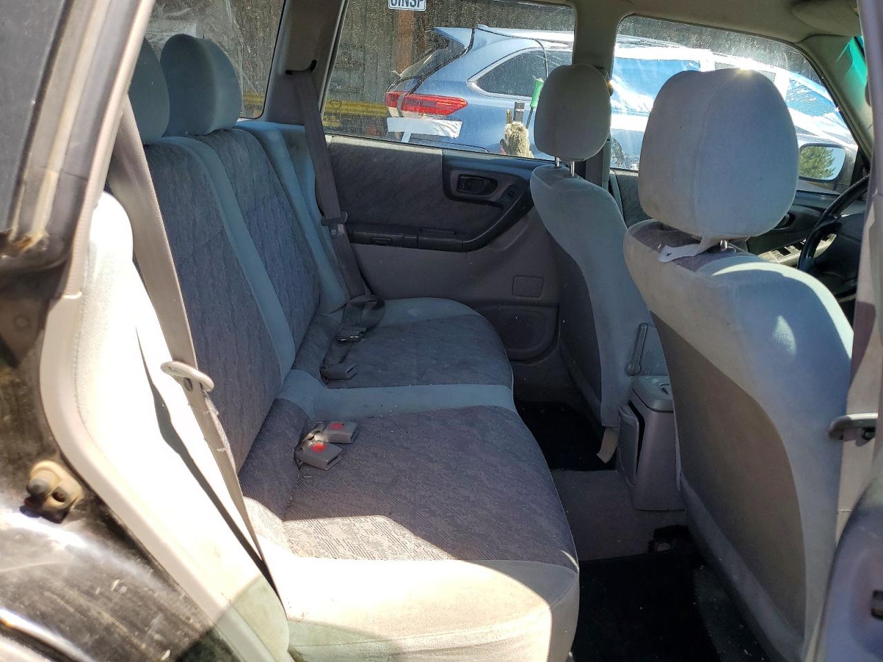 2000 SUBARU FORESTER