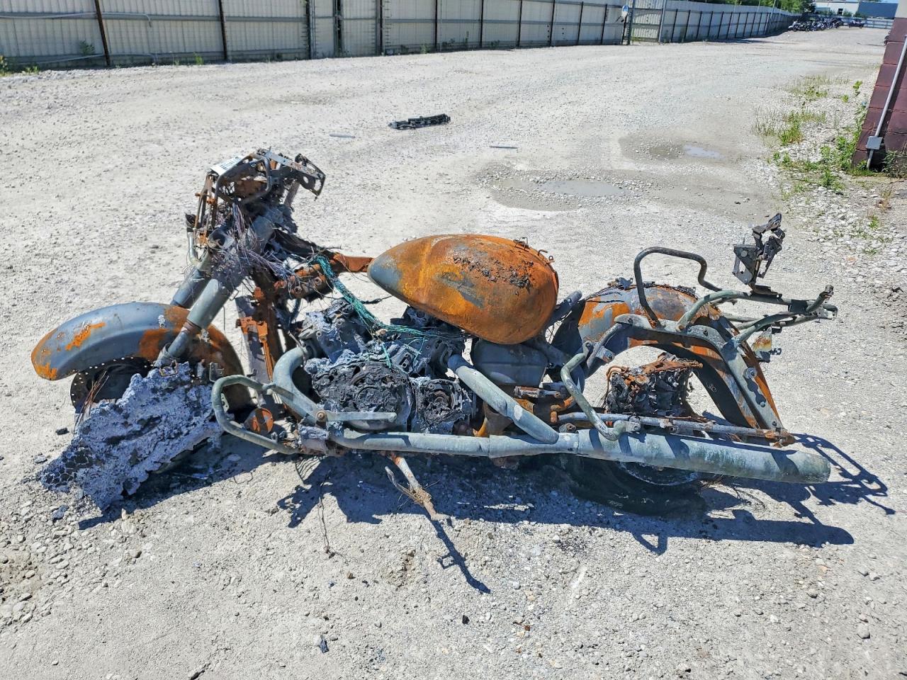 2004 YAMAHA XVZ13 TF