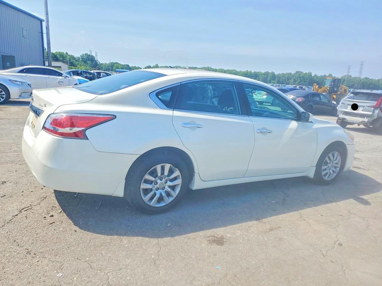 2015 NISSAN ALTIMA