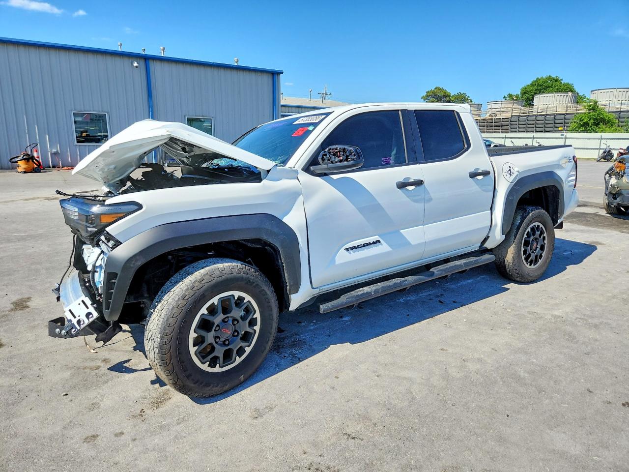 2024 TOYOTA TACOMA