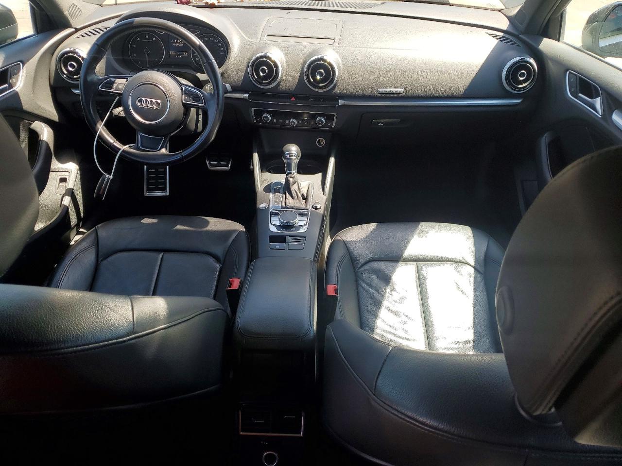 2015 AUDI A3