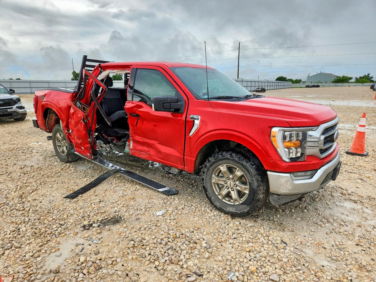 2021 FORD F150
