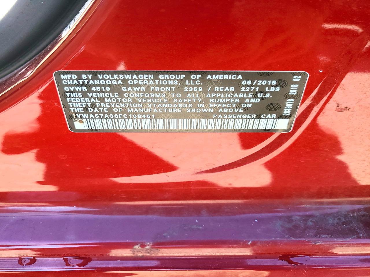 2015 VOLKSWAGEN PASSAT